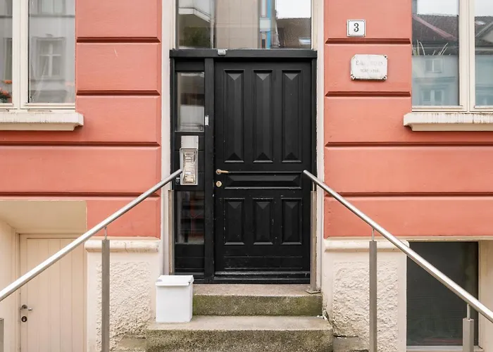 Colorful - Right Next To Grieghallen! Apartman