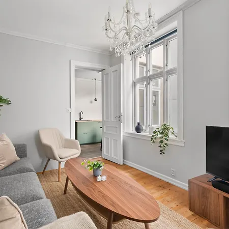 Colorful - Right Next To Grieghallen! ベルゲン